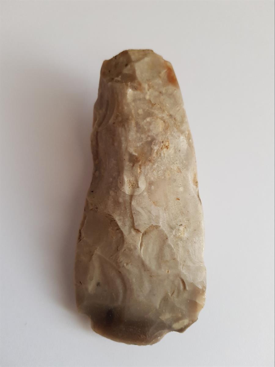 Flint axe discovered in 2002